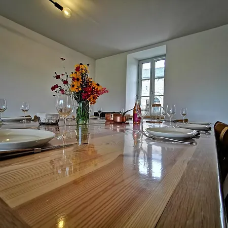 De Charme En Foret: Nature, Confort, Et Intimite Proche De Lyon Et Clermont-ferrand - Fr-1-582-356 펜션 *