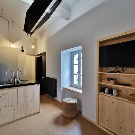 Feriehus De Charme En Foret: Nature, Confort, Et Intimite Proche De Lyon Et Clermont-ferrand - Fr-1-582-356