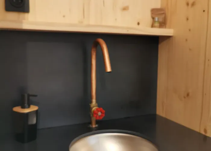 Holiday home De Charme En Foret: Nature, Confort, Et Intimite Proche De Lyon Et Clermont-ferrand - Fr-1-582-356 *